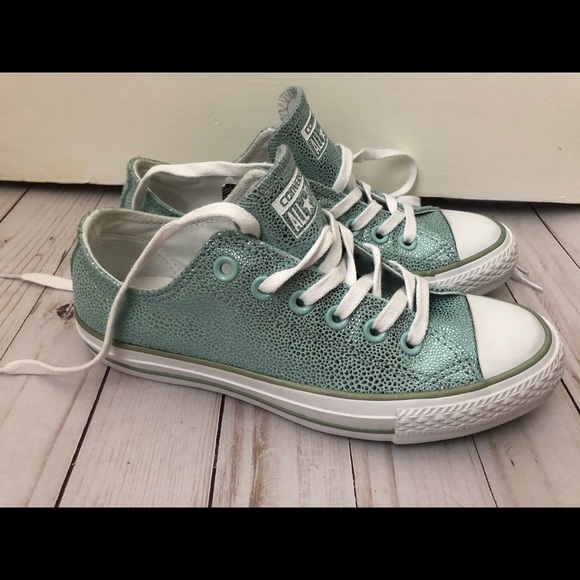 metallic converse low tops